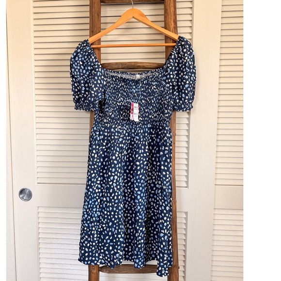 Roxy Navy Blue Puff Sleeve Smocked Bodice Mini Dress Print Size M NWT - Picture 2 of 4